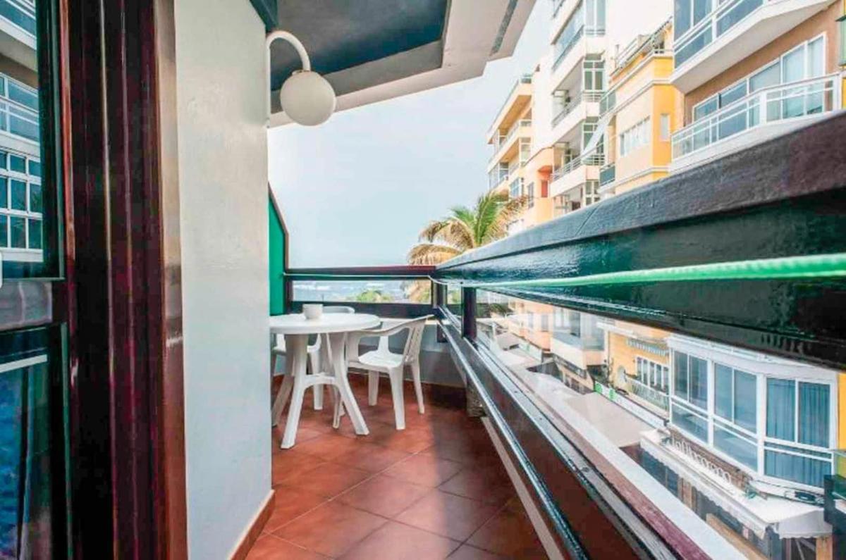 Apartamento Con Balcon En La Playa De Las Canteras Лас-Пальмас-де-Гран-Канарія Екстер'єр фото